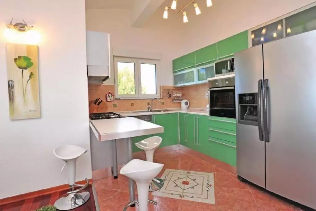 Hotels 340m² in Croatia, Podstrana. Priced at 1400000€ rent photo-19