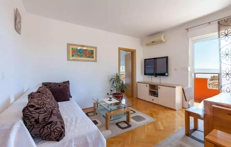 Hotels 340m² in Croatia, Podstrana. Priced at 1400000€ rent photo-25