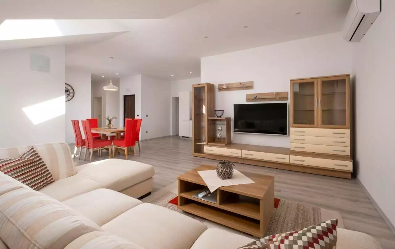 Hotels 450m² in Croatia, Pejesac. Priced at 1700000€ rent photo-15