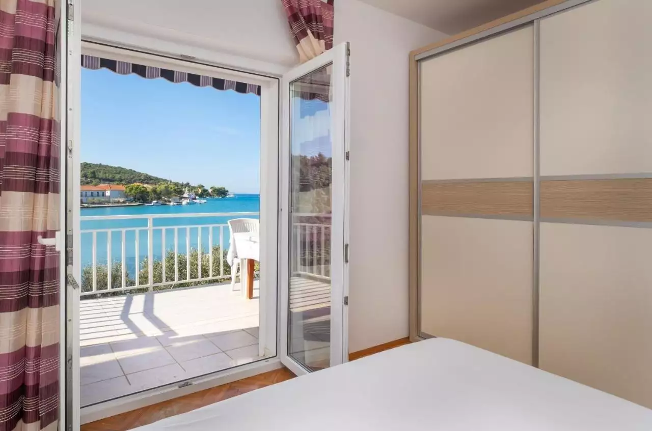 Hotels 450m² in Croatia, Pejesac. Priced at 1700000€ rent photo-24