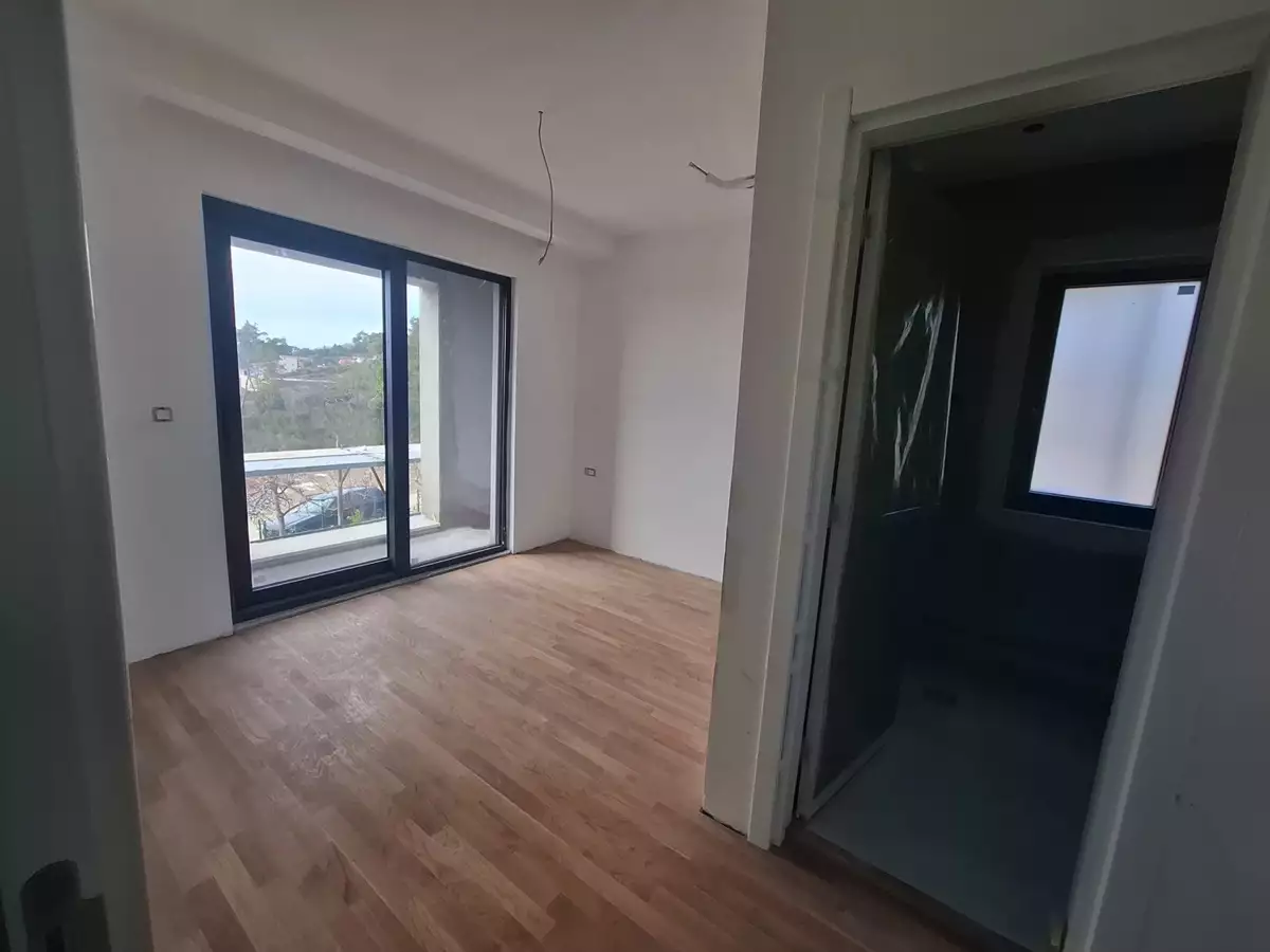 House 250m² in Montenegro, Mrcevac. Priced at 790000€ rent photo-9