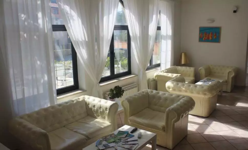 Hotels 1067m² in Croatia, Umag. Priced at 2800000€ rent photo-3