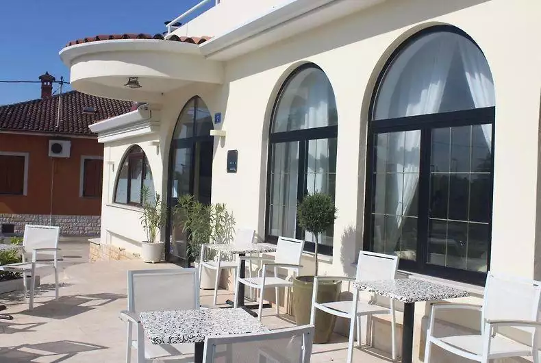 Hotels 1067m² in Croatia, Umag. Priced at 2800000€ rent photo-14