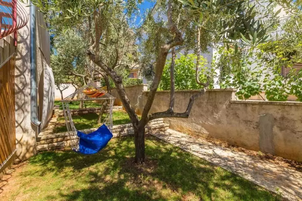 Hotels 282m² in Croatia, Krka. Priced at 623000€ rent photo-11