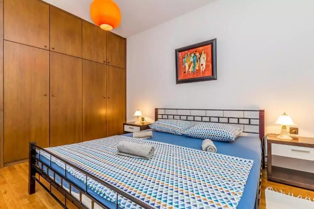 Hotels 282m² in Croatia, Krka. Priced at 623000€ rent photo-16