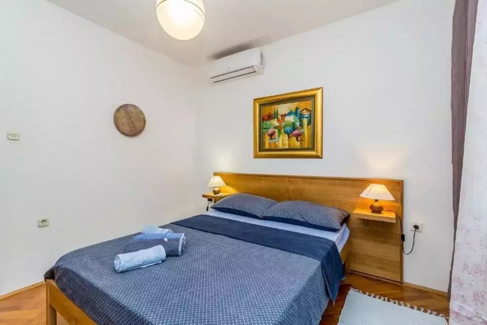 Hotels 282m² in Croatia, Krka. Priced at 623000€ rent photo-20