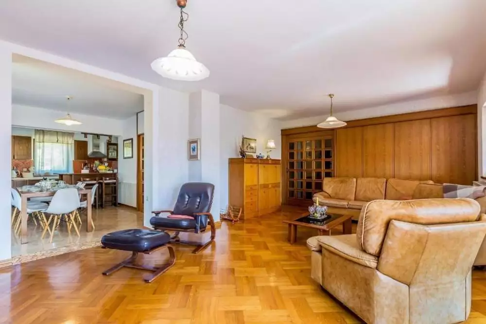 Hotels 282m² in Croatia, Krka. Priced at 623000€ rent photo-24