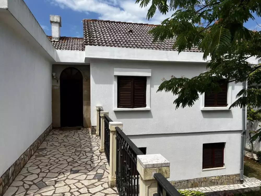 Hotels 386m² in Croatia, Krka. Priced at 790000€ rent photo-3