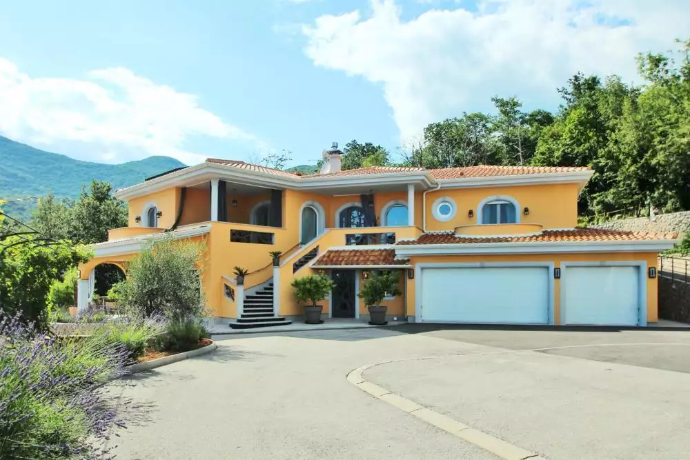 Villa 485m² in Croatia, Veprinac. Priced at 2823000€ rent photo-7