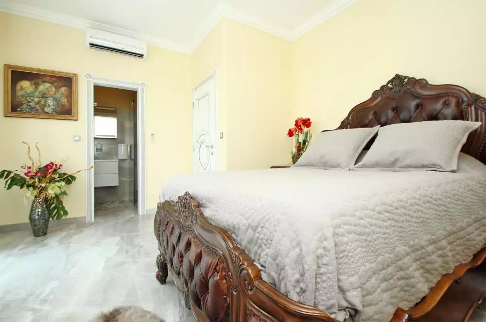 Villa 485m² in Croatia, Veprinac. Priced at 2823000€ rent photo-9