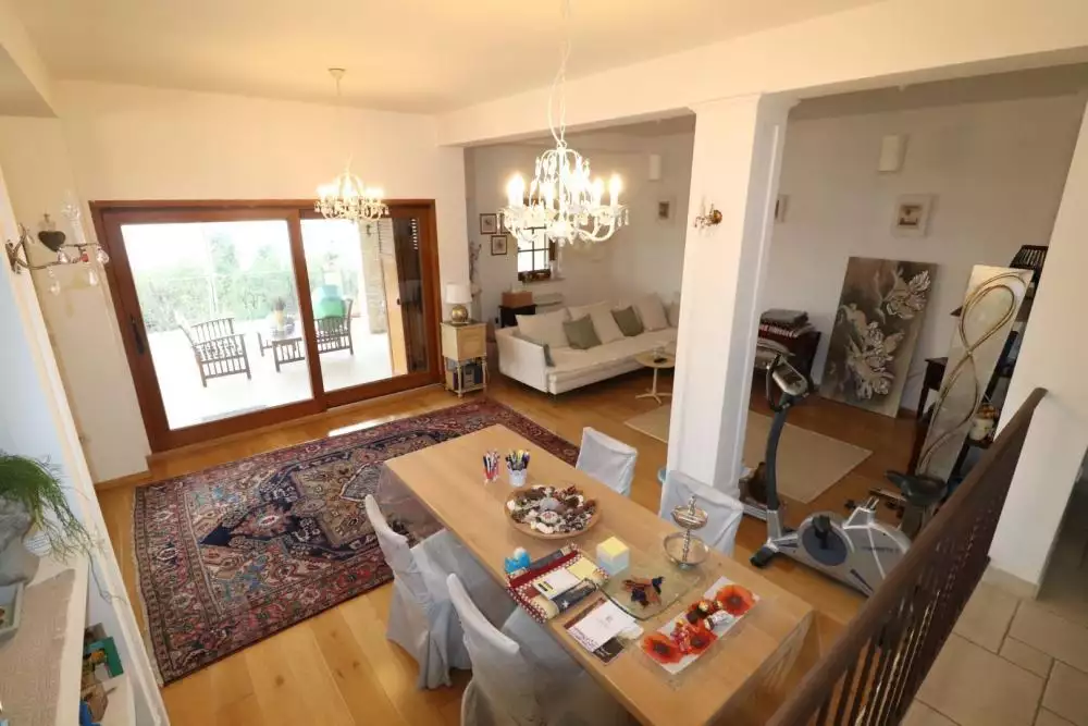 Villa 250m² in Croatia, Opatija. Priced at 1050000€ rent photo-5