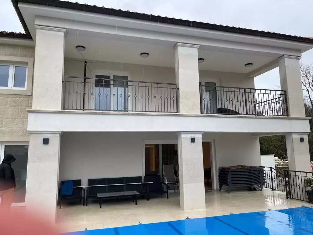 Villa 200m² in Croatia, Krka. Priced at 1250000€ rent photo-14