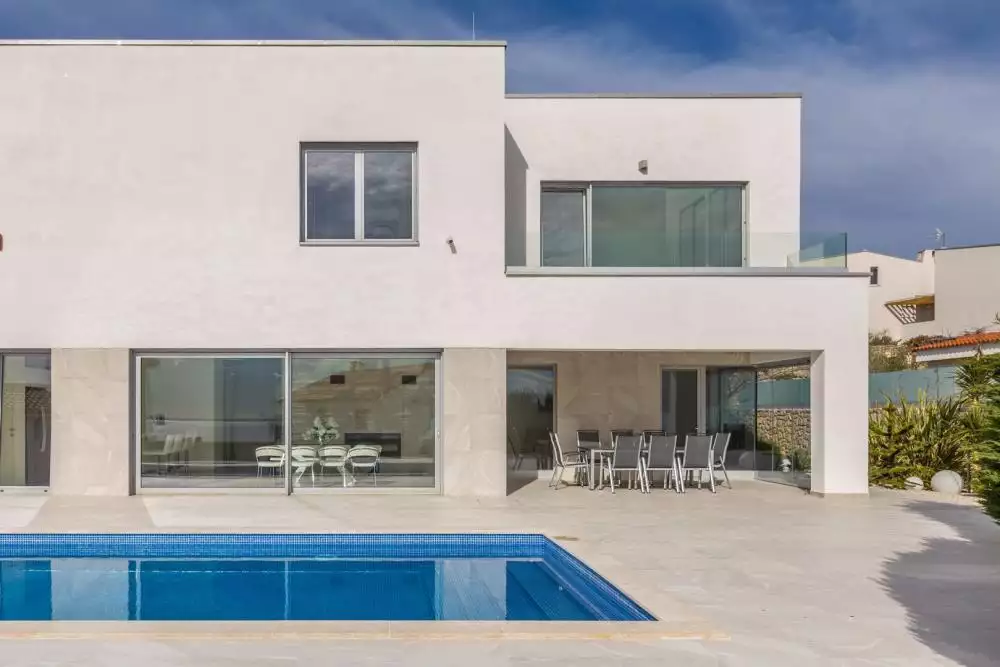 Villa 400m² in Croatia, Krka. Priced at 1980000€ rent photo-8