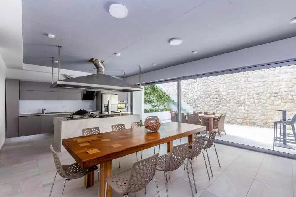 Villa 400m² in Croatia, Krka. Priced at 1980000€ rent photo-9