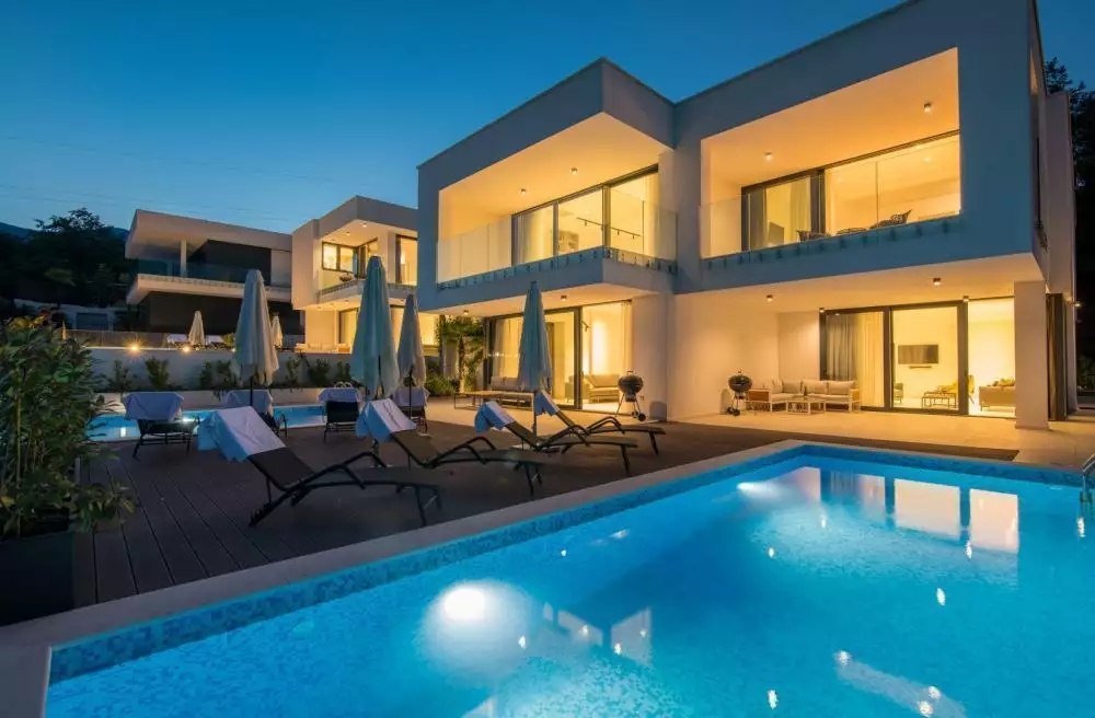 Villa 247m² in Croatia, Veprinac. Priced at 960000€ rent photo-1