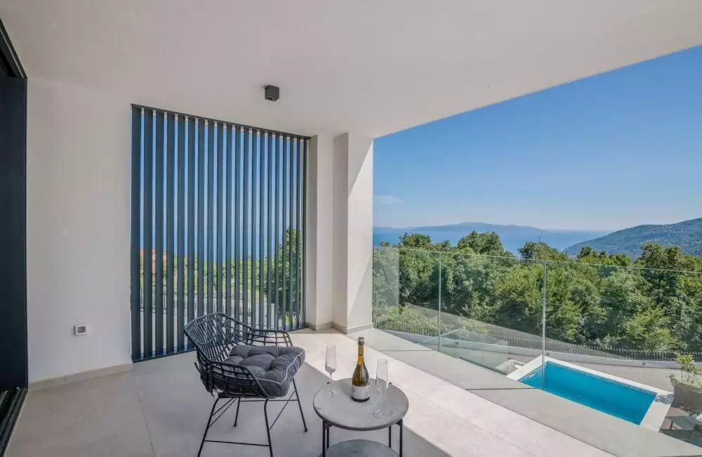 Villa 247m² in Croatia, Veprinac. Priced at 960000€ rent photo-14