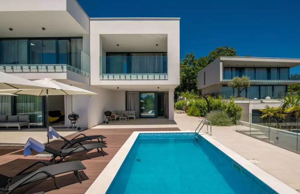 Villa 247m² in Croatia, Veprinac. Priced at 960000€ rent photo-24