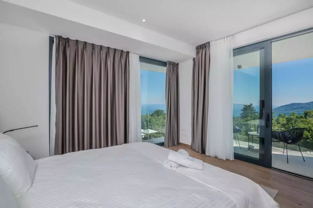 Villa 309m² in Croatia, Veprinac. Priced at 1470000€ rent photo-17