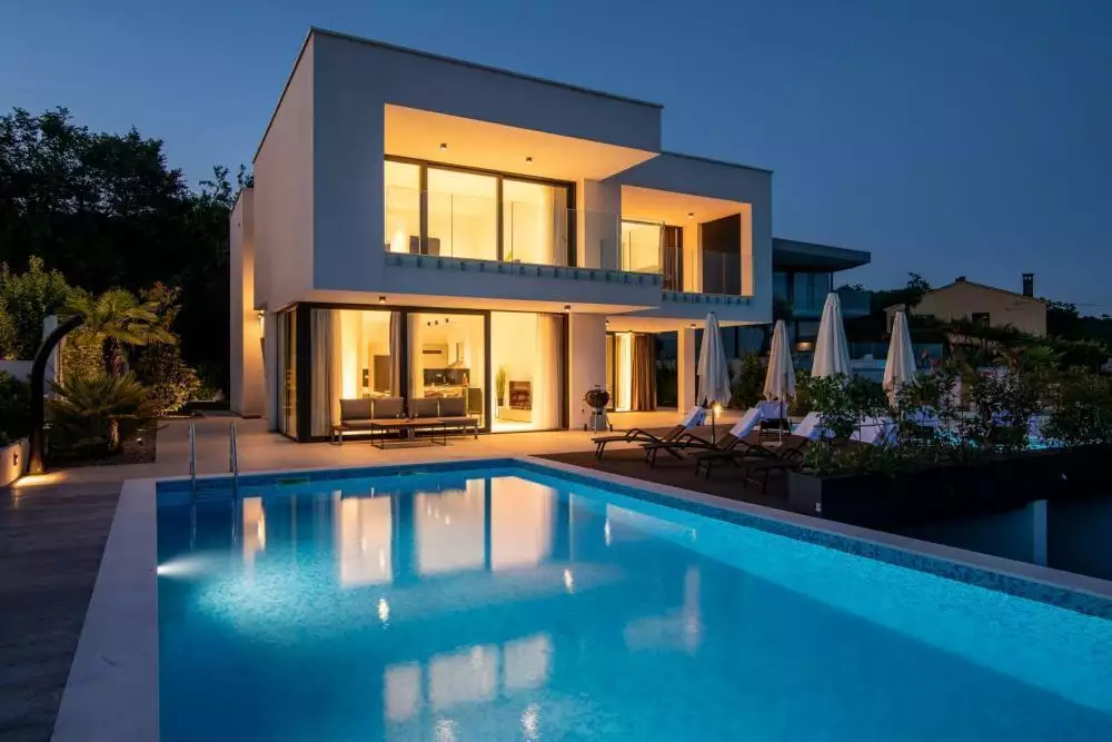 Villa 269m² in Croatia, Veprinac. Priced at 990000€ rent photo-1