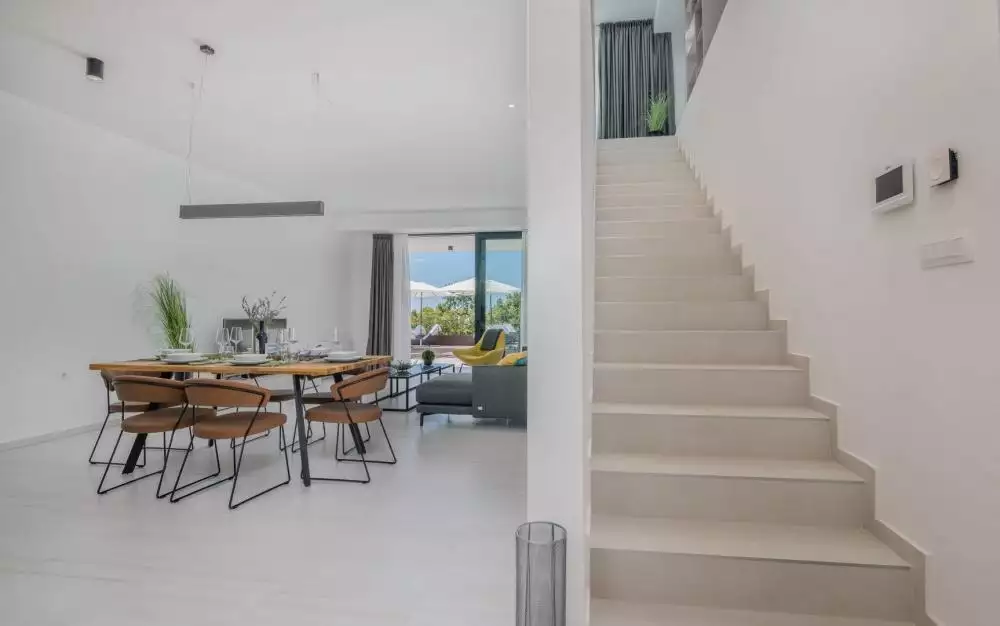 Villa 269m² in Croatia, Veprinac. Priced at 990000€ rent photo-9