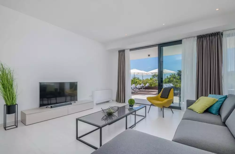 Villa 269m² in Croatia, Veprinac. Priced at 990000€ rent photo-12
