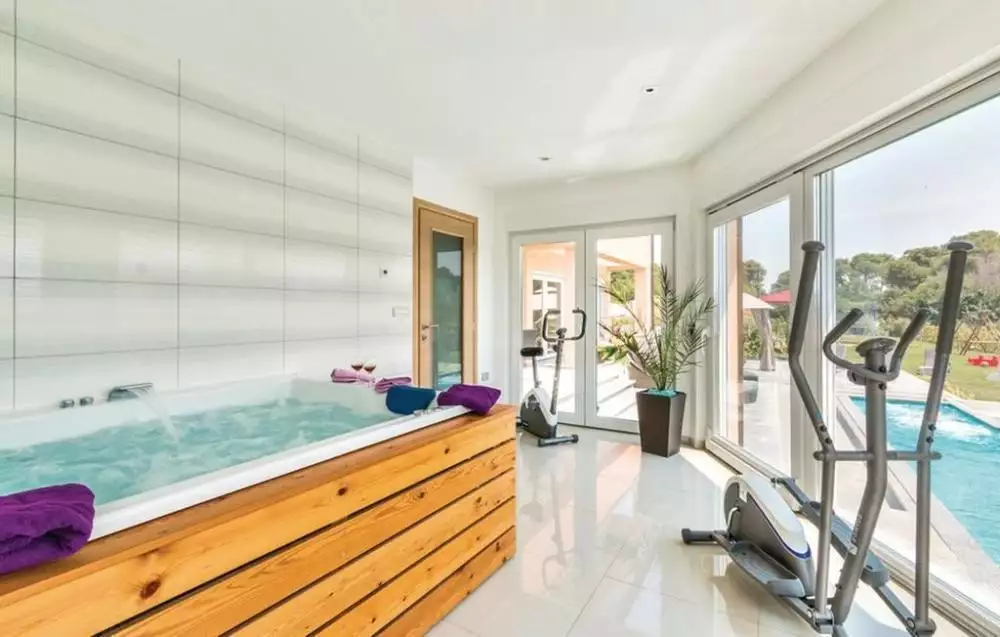 Villa 460m² in Croatia, Pula. Priced at 1500000€ rent photo-9