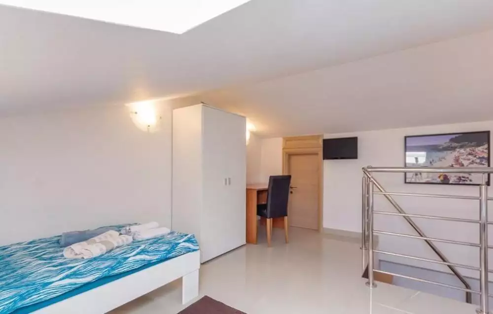 Villa 460m² in Croatia, Pula. Priced at 1500000€ rent photo-12