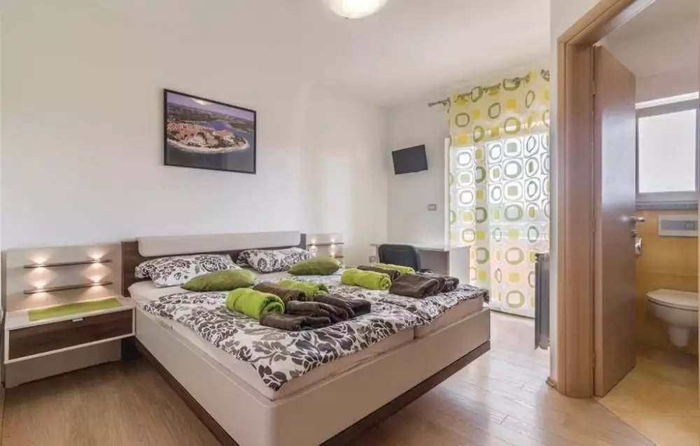 Villa 460m² in Croatia, Pula. Priced at 1500000€ rent photo-17