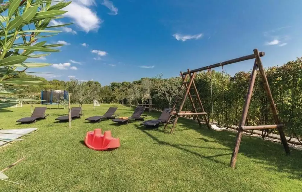 Villa 460m² in Croatia, Pula. Priced at 1500000€ rent photo-23