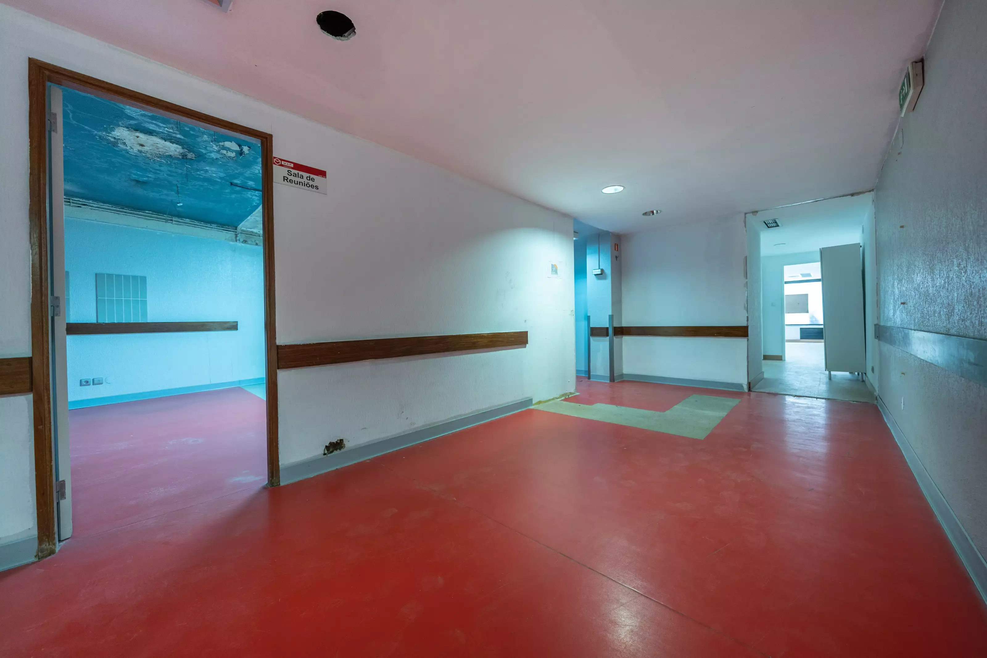 Shop 330m² in Spain, Madrid. Priced at 1680000€ rent photo-11