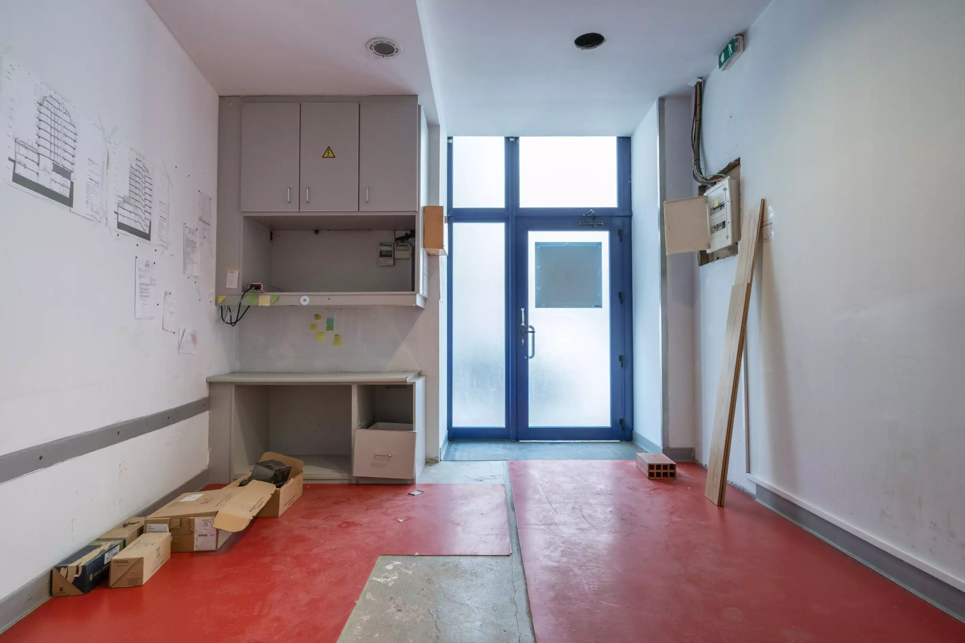 Shop 330m² in Spain, Madrid. Priced at 1680000€ rent photo-4