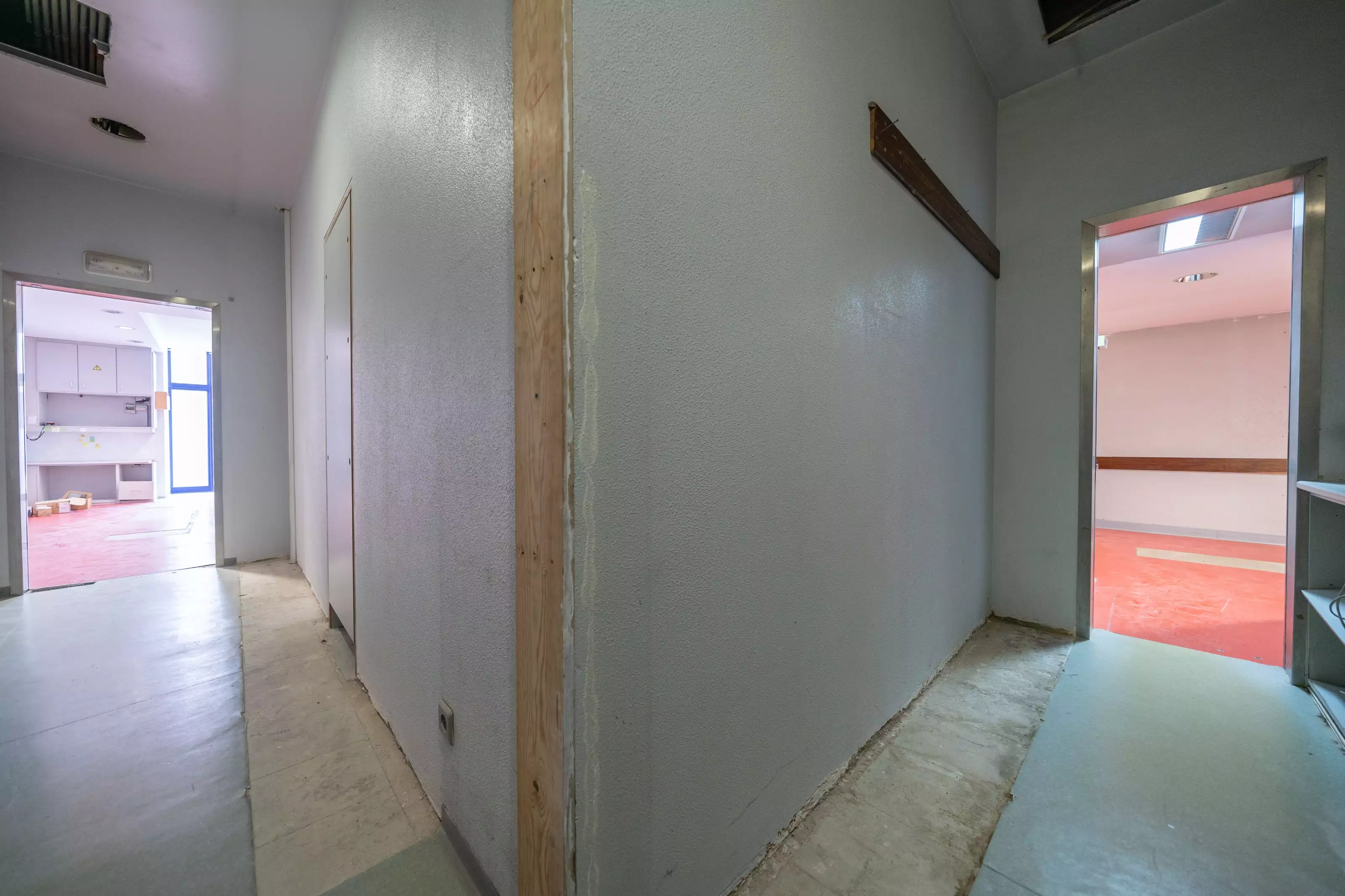 Shop 330m² in Spain, Madrid. Priced at 1680000€ rent photo-8