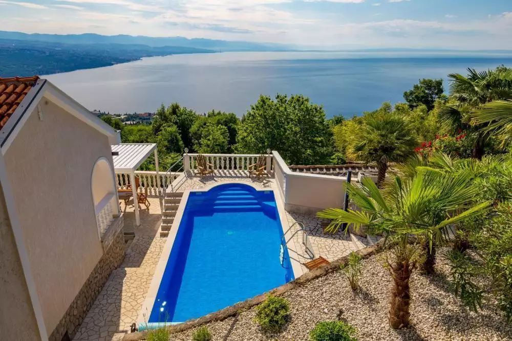 Villa 430m² in Croatia, Matulji. Priced at 892300€ rent photo-8