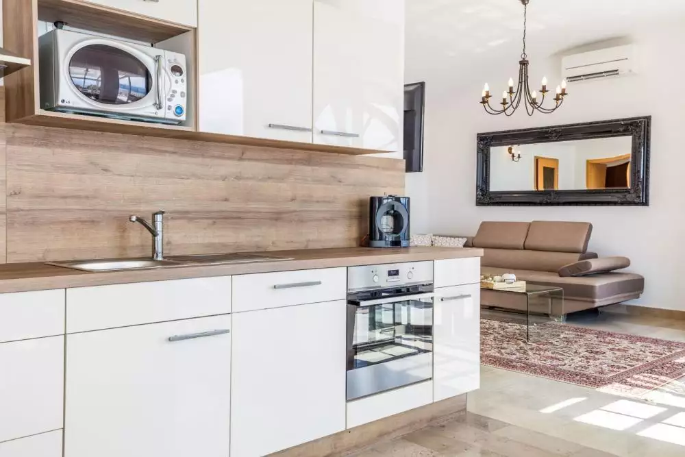 Villa 430m² in Croatia, Matulji. Priced at 892300€ rent photo-18