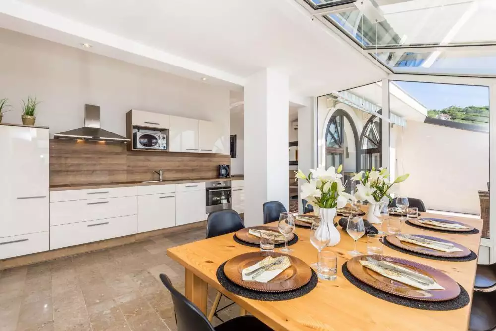 Villa 430m² in Croatia, Matulji. Priced at 892300€ rent photo-21