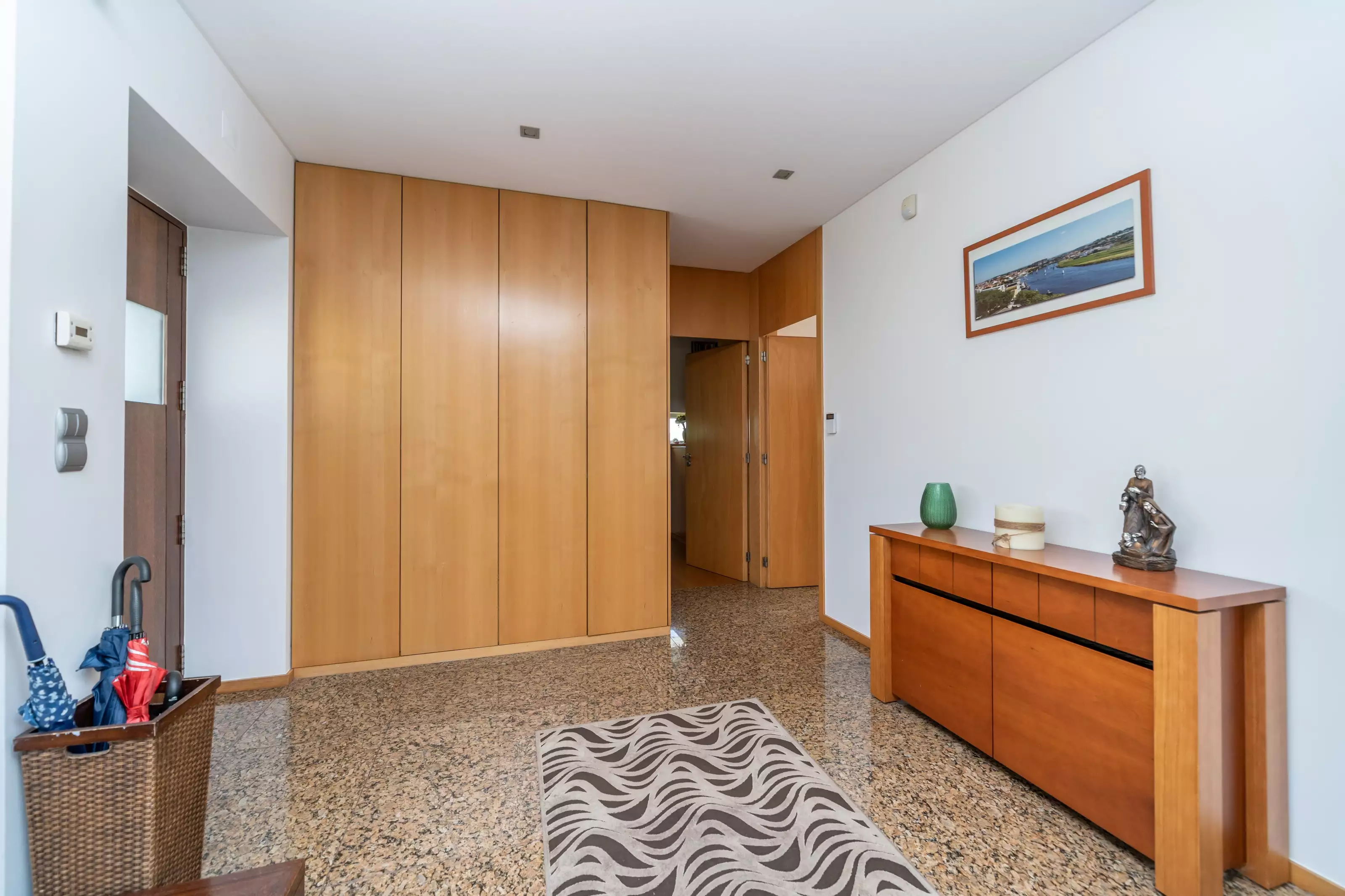 House 325m² in Portugal, Porto. Priced at 690000€ rent photo-3