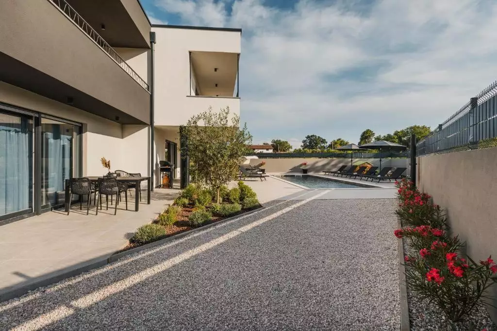 Villa 303m² in Croatia, Umag. Priced at 934000€ rent photo-9