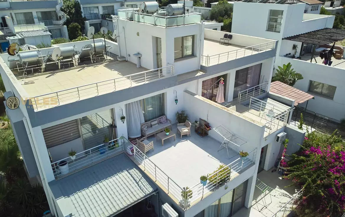 Flat 63m² in Cyprus, Caraolanol. Priced at 163800€ rent photo-2