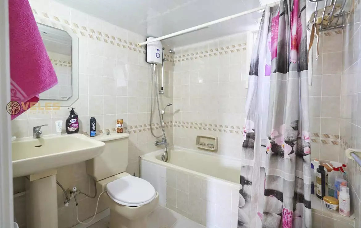 Villa 230m² in Cyprus, Caraolanol. Priced at 339300€ rent photo-25