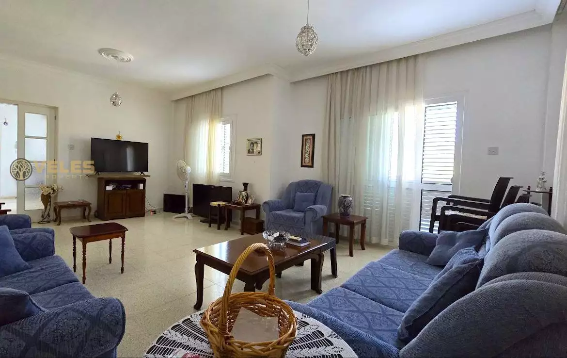 Villa 260m² in Cyprus, Edremith. Priced at 538200€ rent photo-14