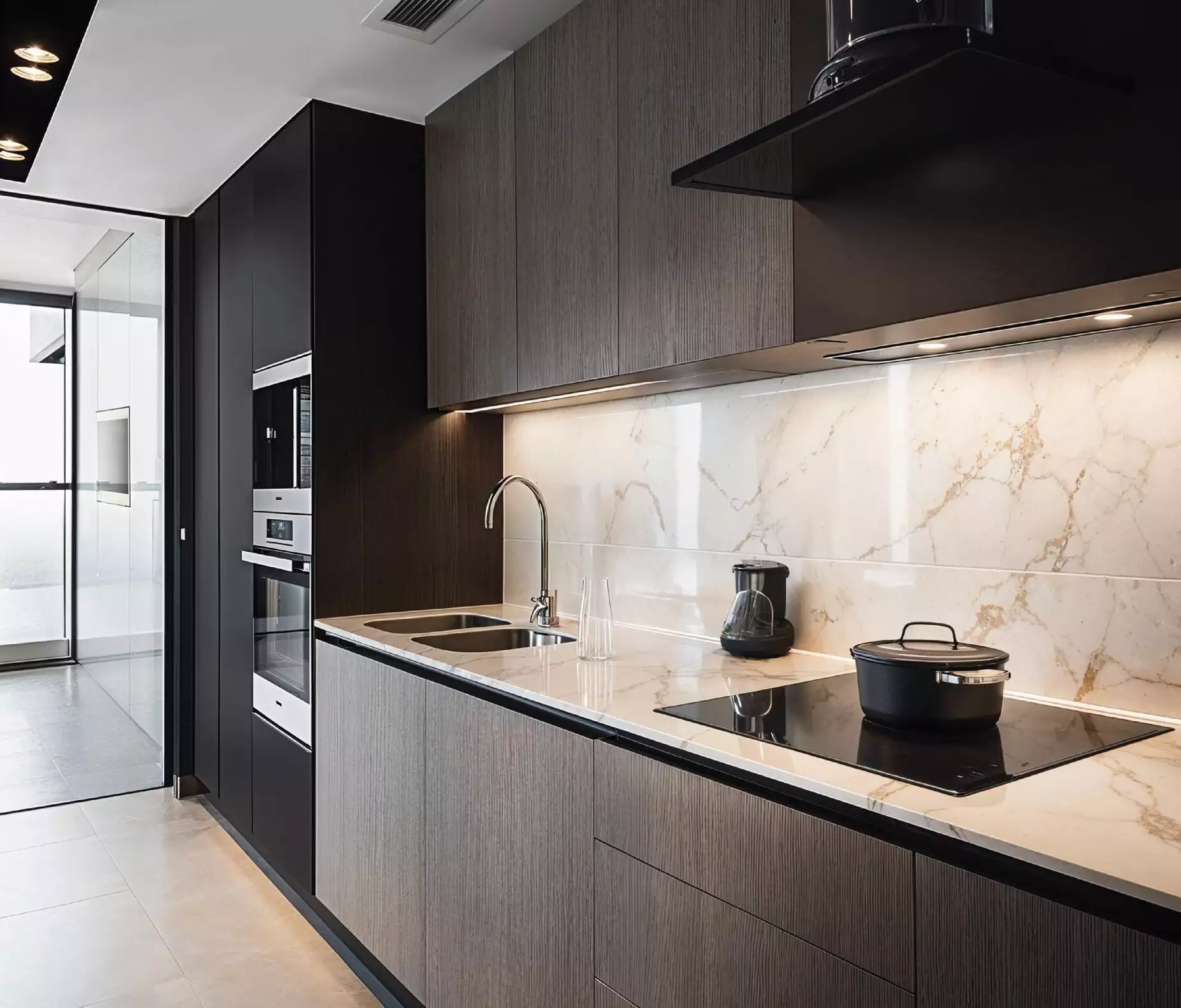 Flat 114m² in UAE, Dubai. Priced at 697950$ rent photo-2