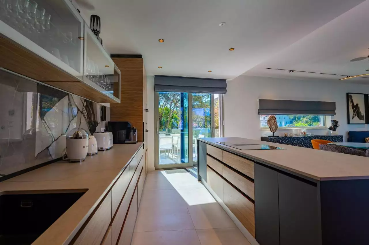 House 390m² in Croatia, Korcula. Priced at 2100000€ rent photo-15