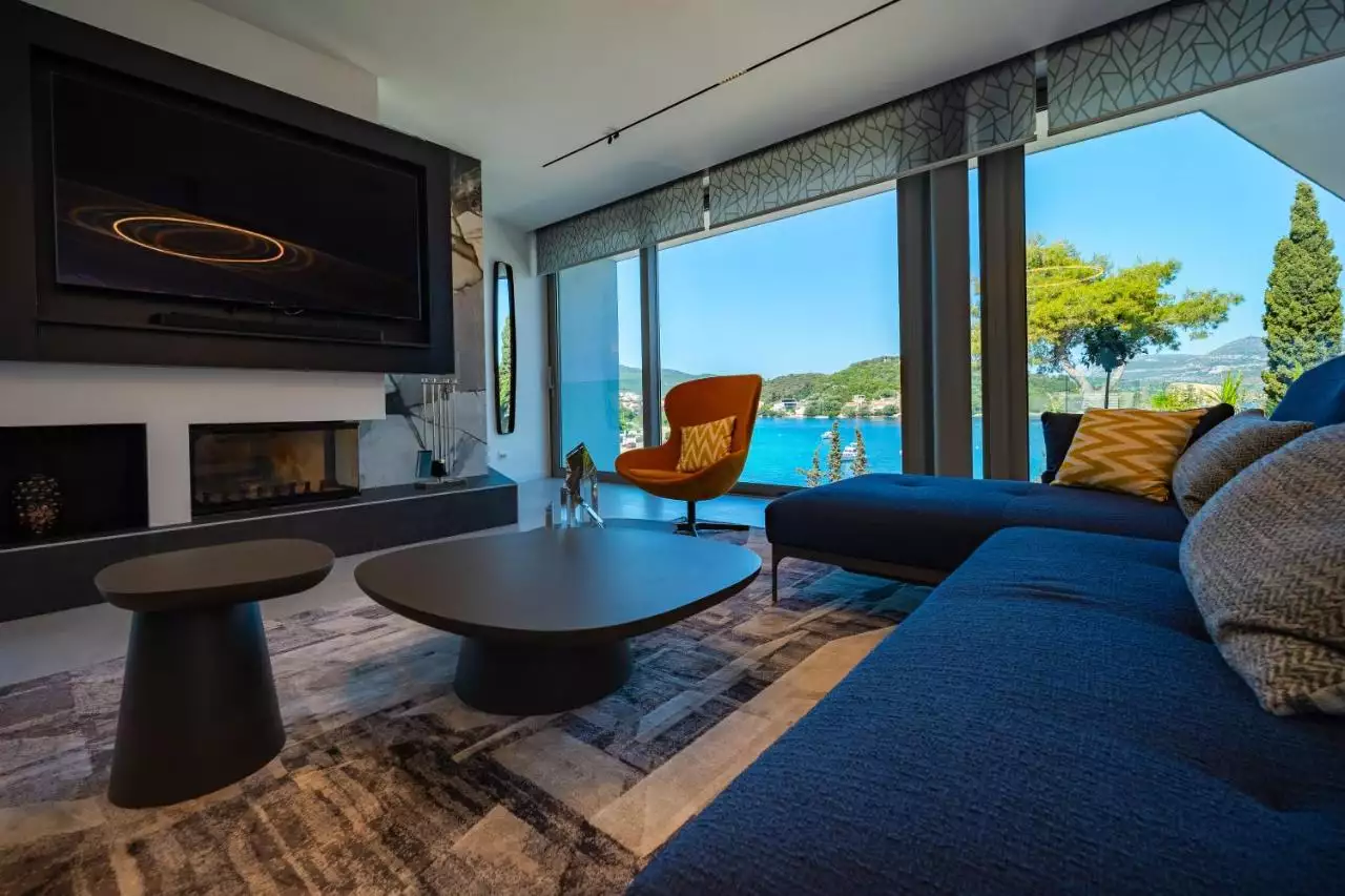 House 390m² in Croatia, Korcula. Priced at 2100000€ rent photo-32