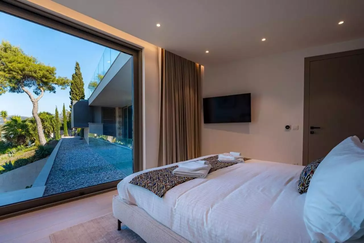 House 390m² in Croatia, Korcula. Priced at 2100000€ rent photo-34