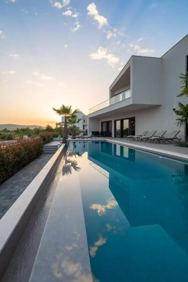 House 320m² in Croatia, Vodice. Priced at 1600000€ rent photo-34
