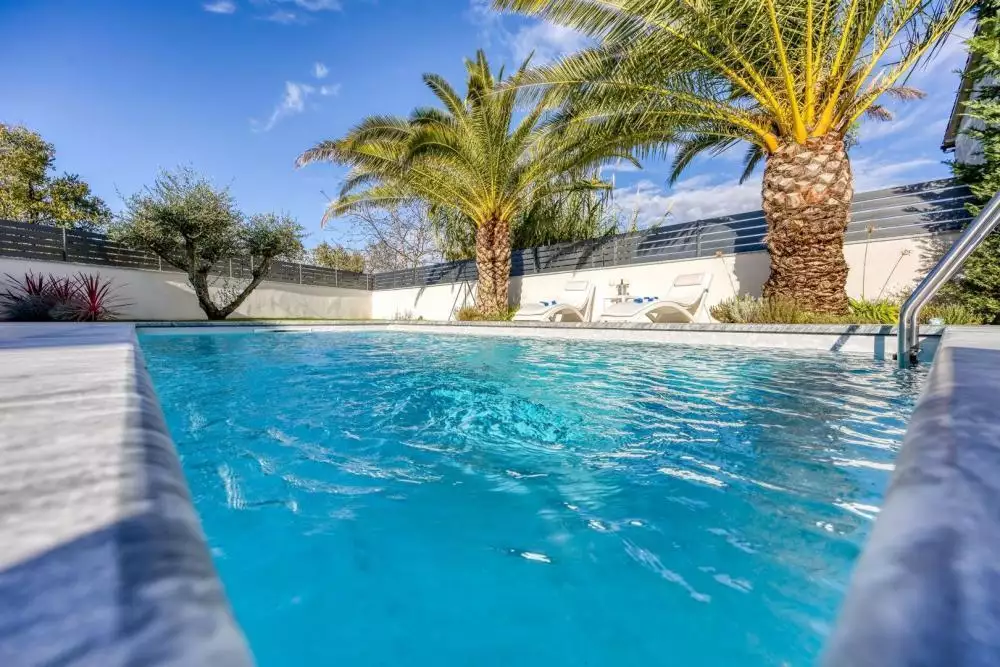 Villa 290m² in Croatia, Rovinj. Priced at 2350000€ rent photo-2