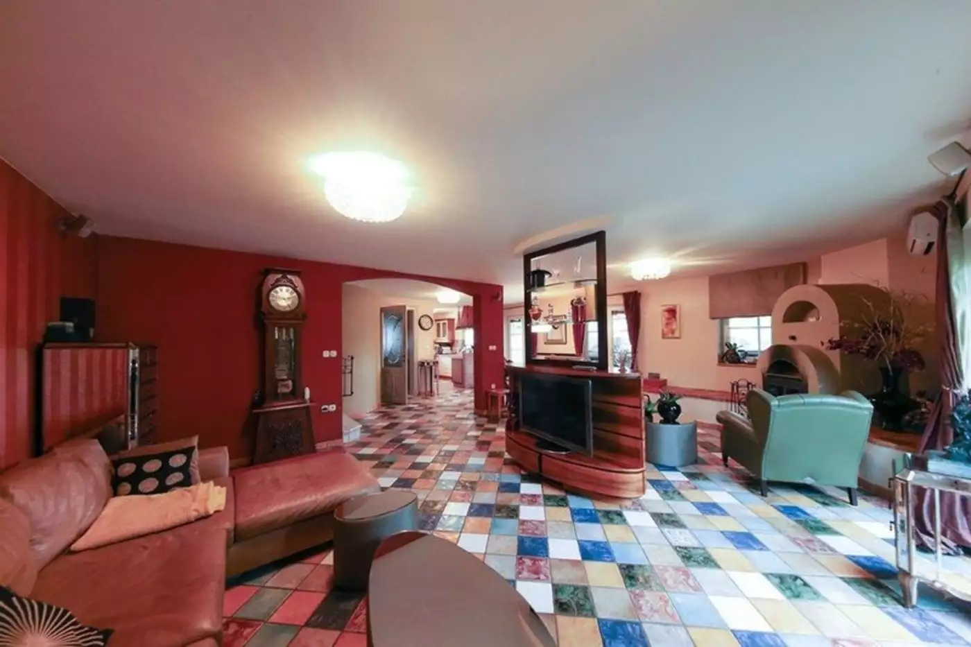 House 356m² in Slovenia, Domzale. Priced at 495000€ rent photo-3