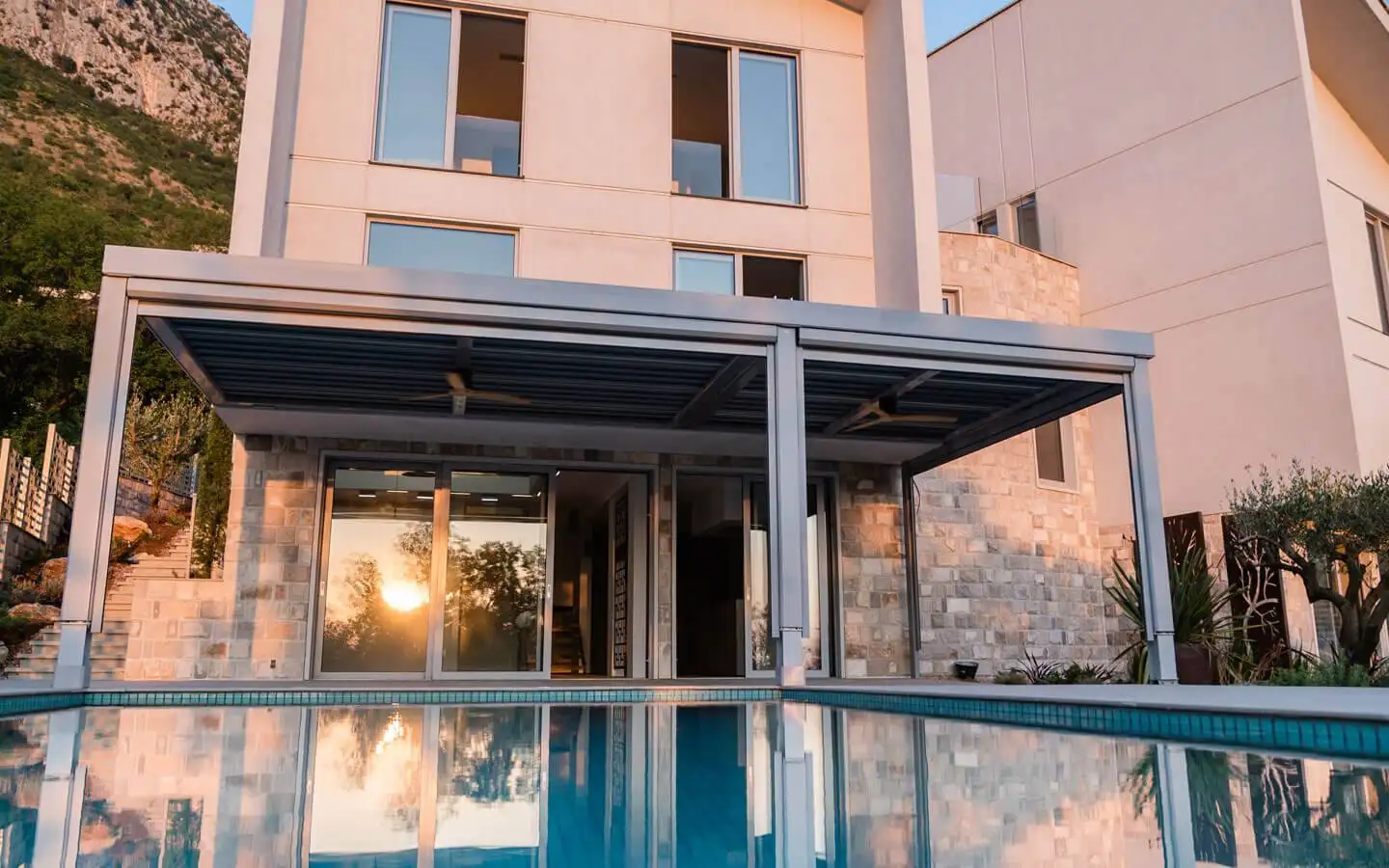 Villa 227m² in Montenegro, Tudorovici. Priced at 850000€ rent photo-7