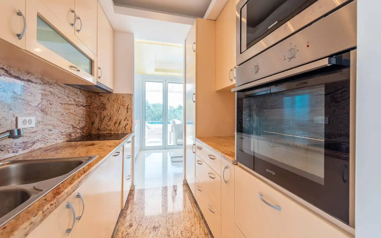 Villa 270m² in Montenegro, Rezevici. Priced at 3000000€ rent photo-22
