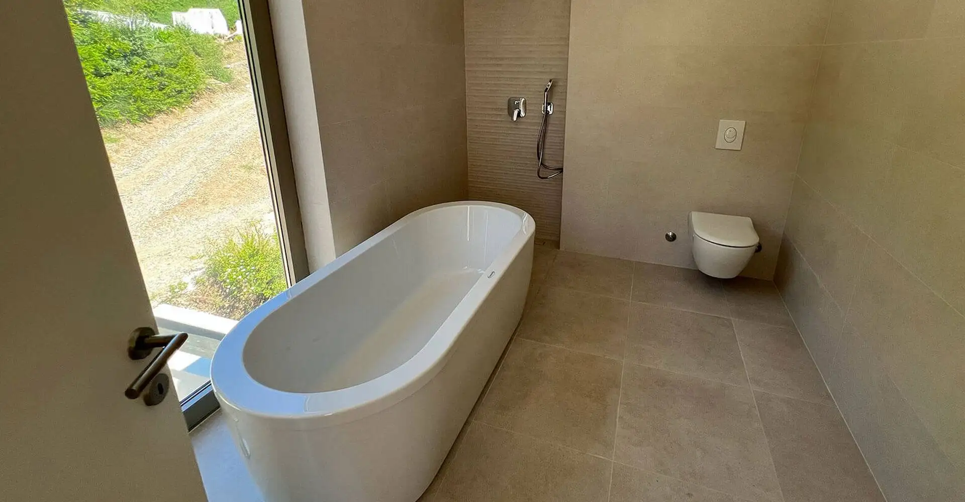 Townhouse 241m² in Montenegro, Tivat. Priced at 610000€ rent photo-25